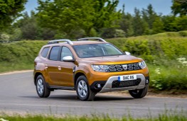 Dacia Duster, front action